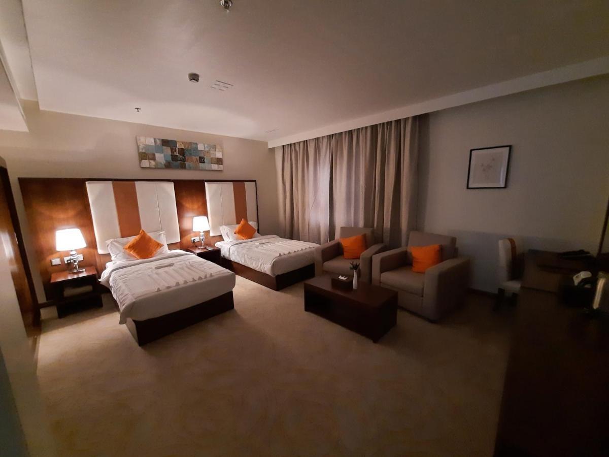 Sby Hotel Джеда Екстериор снимка