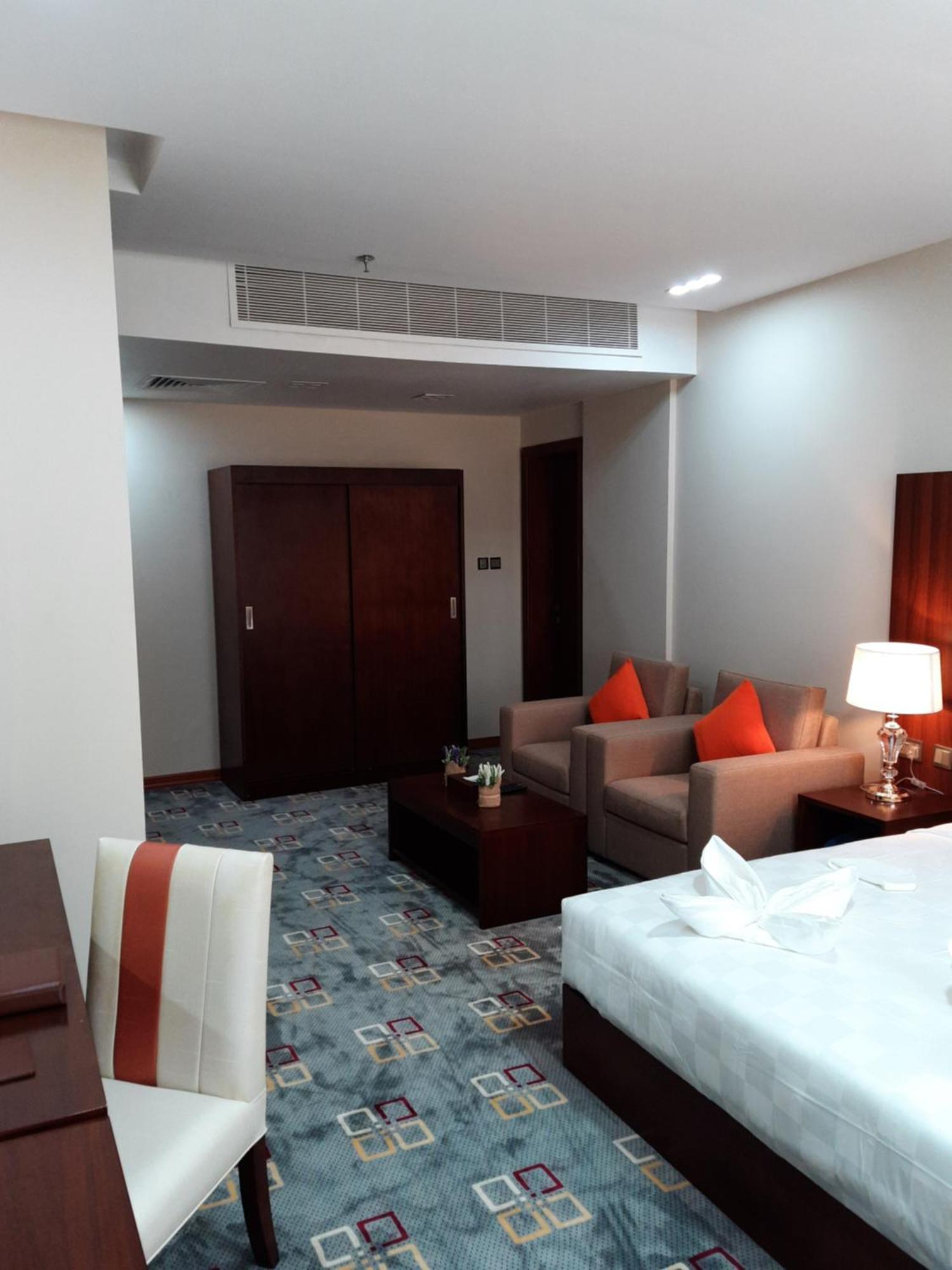 Sby Hotel Джеда Екстериор снимка